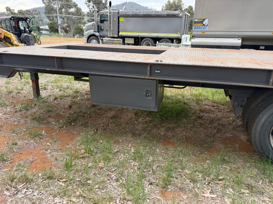 USED ROLLINGS DUAL AXLE PLANT TRAILER WITH 20,000KG ATM (TR052)