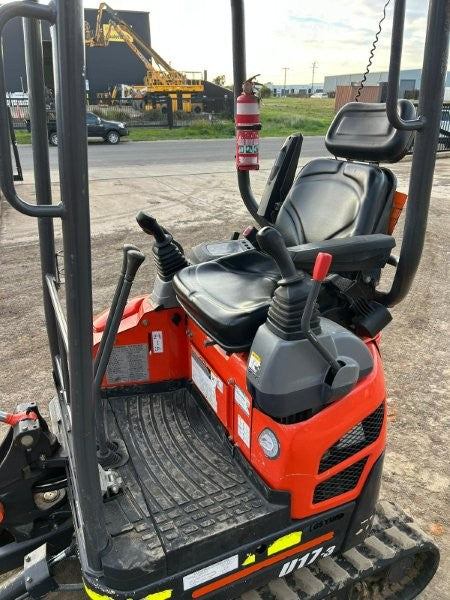 2021 KUBOTA U17 1.7T MINI-EXCAVATOR (M899) WITH HITCH, BUCKETS AND 750 HOURS