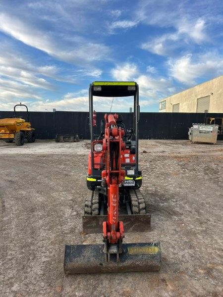 2021 KUBOTA U17 1.7T MINI-EXCAVATOR (M899) WITH HITCH, BUCKETS AND 750 HOURS
