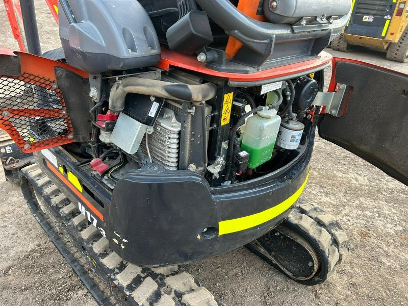 2021 KUBOTA U17 1.7T MINI-EXCAVATOR (M899) WITH HITCH, BUCKETS AND 750 HOURS