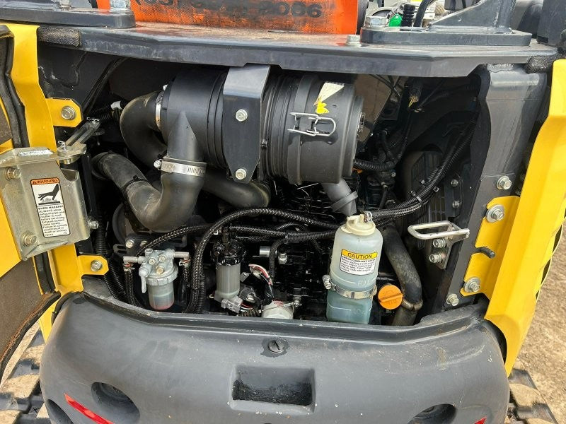 2022 YANMAR VIO25 2.6T EXCAVATOR (M848) WITH HITCH, BUCKETS, 995 HOURS