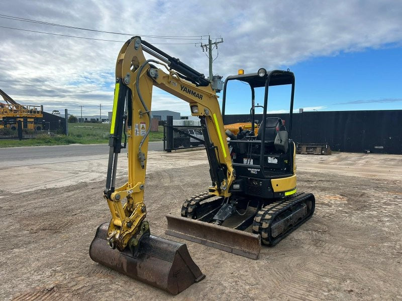 2022 YANMAR VIO25 2.6T EXCAVATOR (M848) WITH HITCH, BUCKETS, 995 HOURS