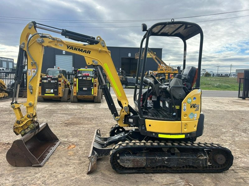 2022 YANMAR VIO25 2.6T EXCAVATOR (M848) WITH HITCH, BUCKETS, 995 HOURS