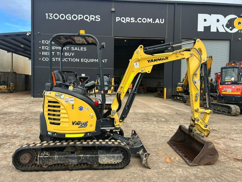 2022 YANMAR VIO25 2.6T EXCAVATOR (M848) WITH HITCH, BUCKETS, 995 HOURS