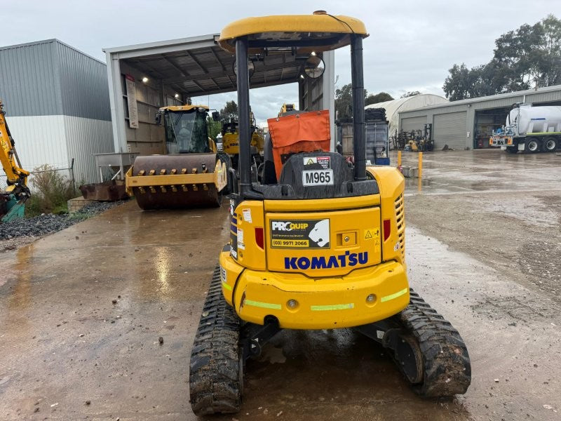 2022 KOMATSU PC35MR-5 3.5T EXCAVATOR (M965) WITH 950 HOURS