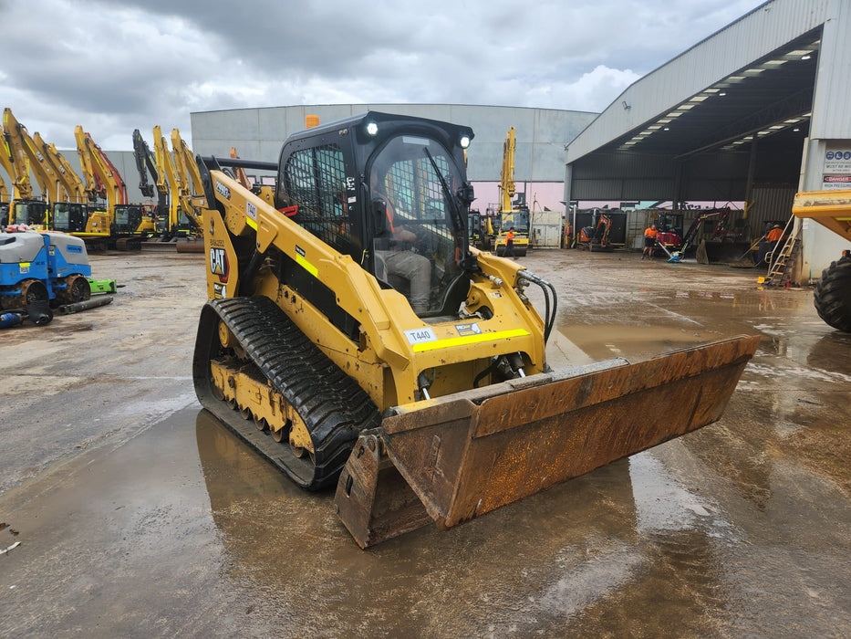 2021 CAT 299D3 XE HIGH FLOW TRACK LOADER (T440) WITH 1824 HOURS