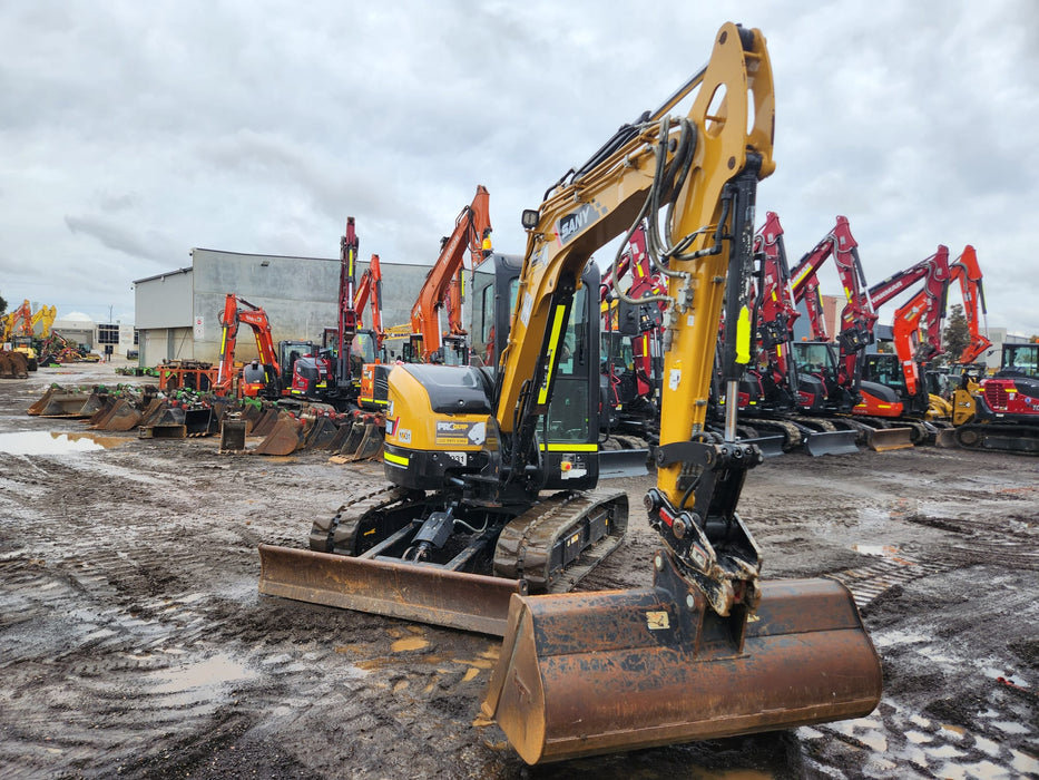 2022 SANY SY50U 5.3T EXCAVATOR (M931) WITH HITCH, BUCKETS AND LOW 620 HOURS