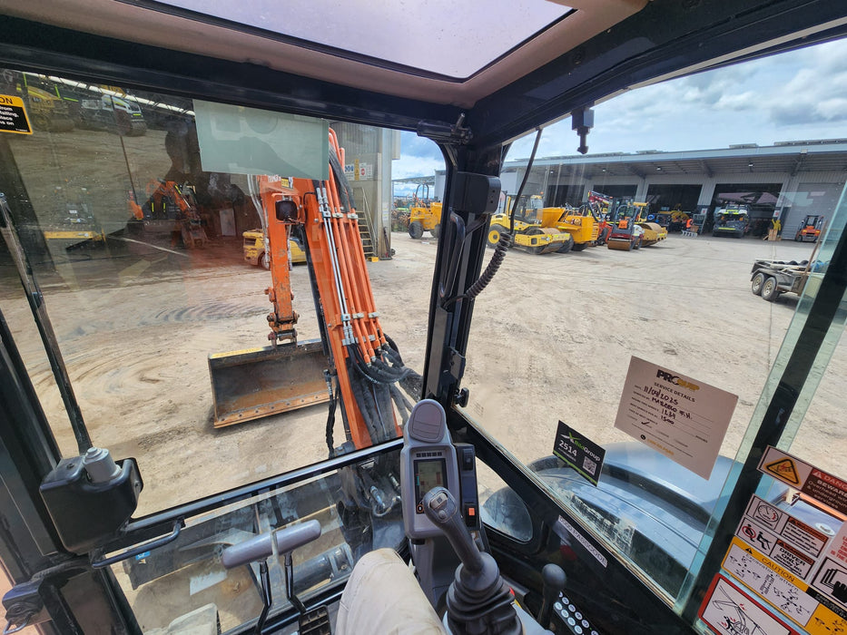 2022 HITACHI ZX55U-5 5.5T EXCAVATOR (M819) WITH CAB, HITCH, BUCKETS, 1420 HRS