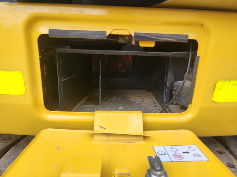 2022 KOMATSU PC88MR-10 8.8T EXCAVATOR (M872) WITH 2060 HOURS