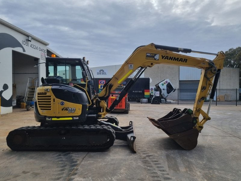 2022 YANMAR VIO80-1 8T EXCAVATOR (M859) WITH RUBBER TRACKS AND 1705 HOURS