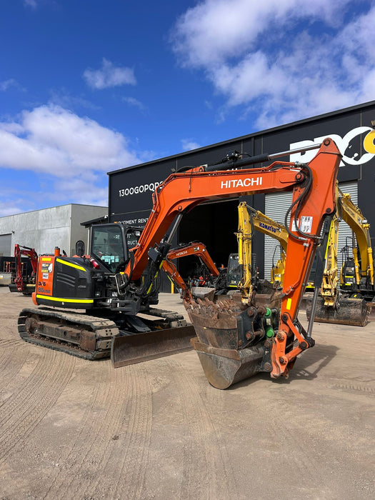 2022 HITACHI ZX85USB-5 EXCAVATOR (M827) WITH 1650 HOURS