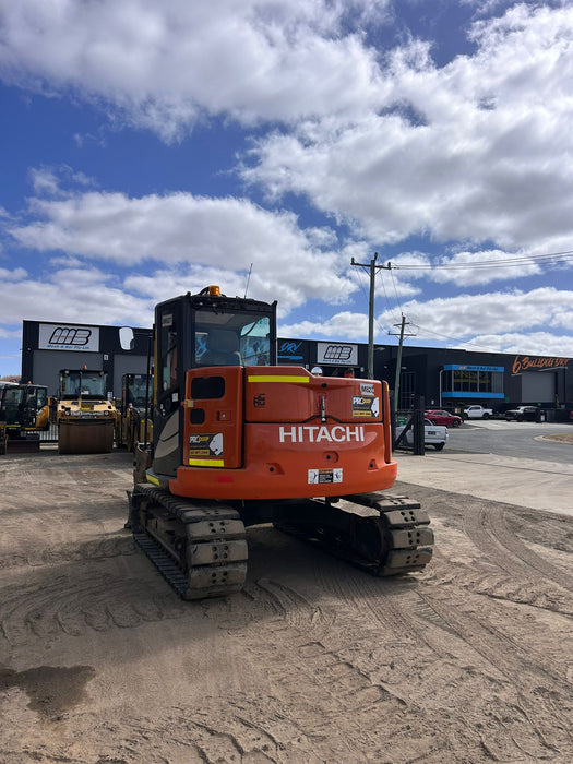 2022 HITACHI ZX85USB-5 EXCAVATOR (M827) WITH 1650 HOURS