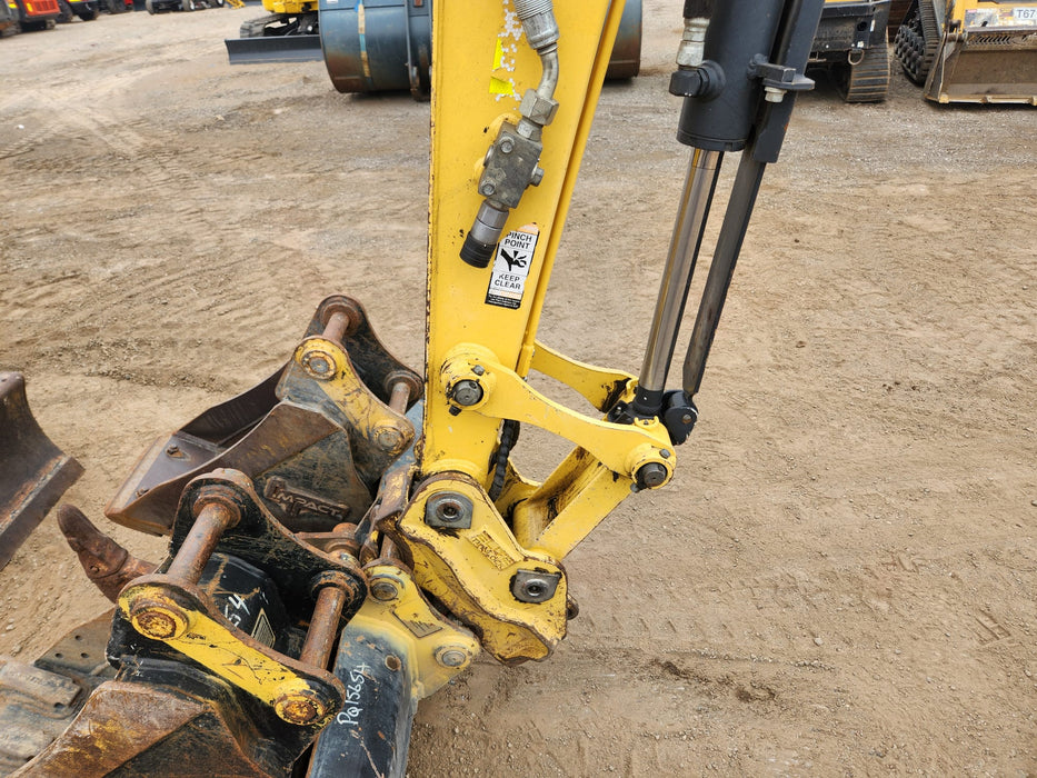 2022 YANMAR VIO35-6 EXCAVATOR (EX142) WITH A/C CAB, HITCH, BUCKETS, 1505HRS