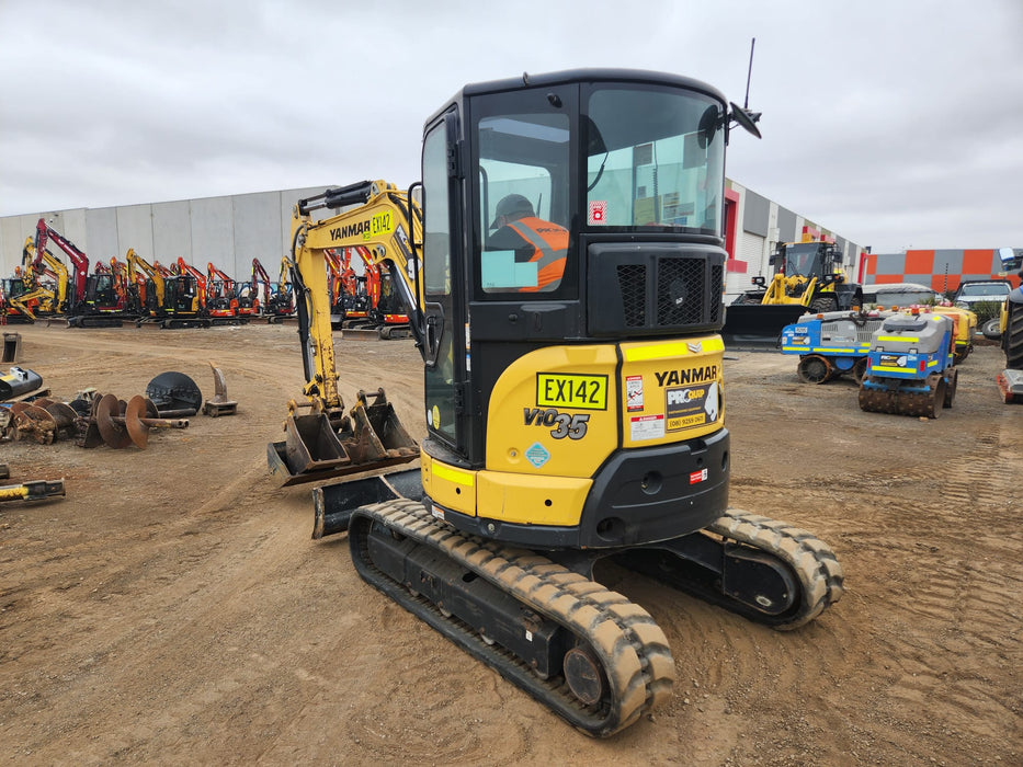 2022 YANMAR VIO35-6 EXCAVATOR (EX142) WITH A/C CAB, HITCH, BUCKETS, 1505HRS