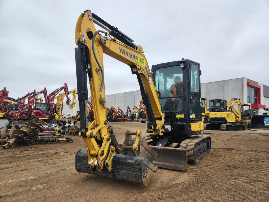 2022 YANMAR VIO35-6 EXCAVATOR (EX142) WITH A/C CAB, HITCH, BUCKETS, 1505HRS