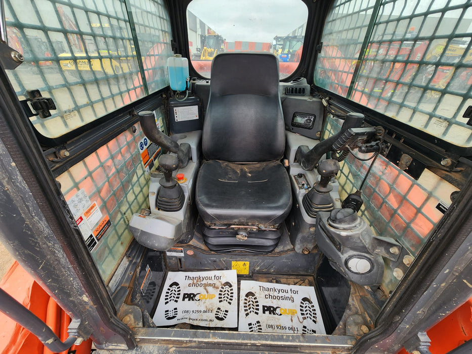 2022 KUBOTA SVL75-2 TRACK LOADER (L66) WITH HF, WIDE TRACKS, 4 IN 1 AND 1120 HRS