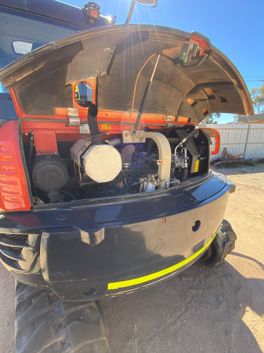 2022 KUBOTA KX080 8T EXCAVATOR (M857) WITH HITCH, BUCKETS AND 1250HRS