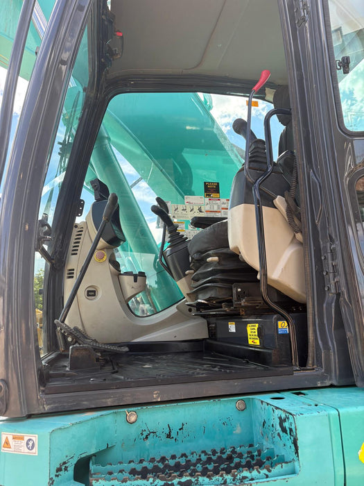 2020 KOBELCO SK235SR-2 25T EXCAVATOR (E478) WITH TILT HITCH, 5400 HOURS