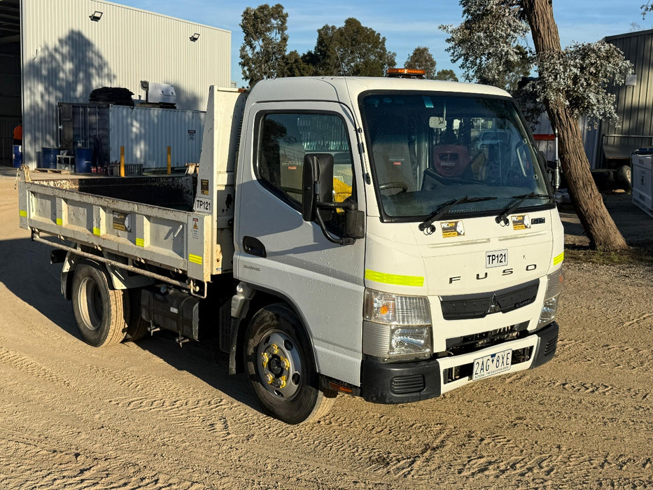 2019 FUSO CANTER 615 SWB TIPPER (TP121) WITH 4500KG GVM, AUTO AND 82000KLM