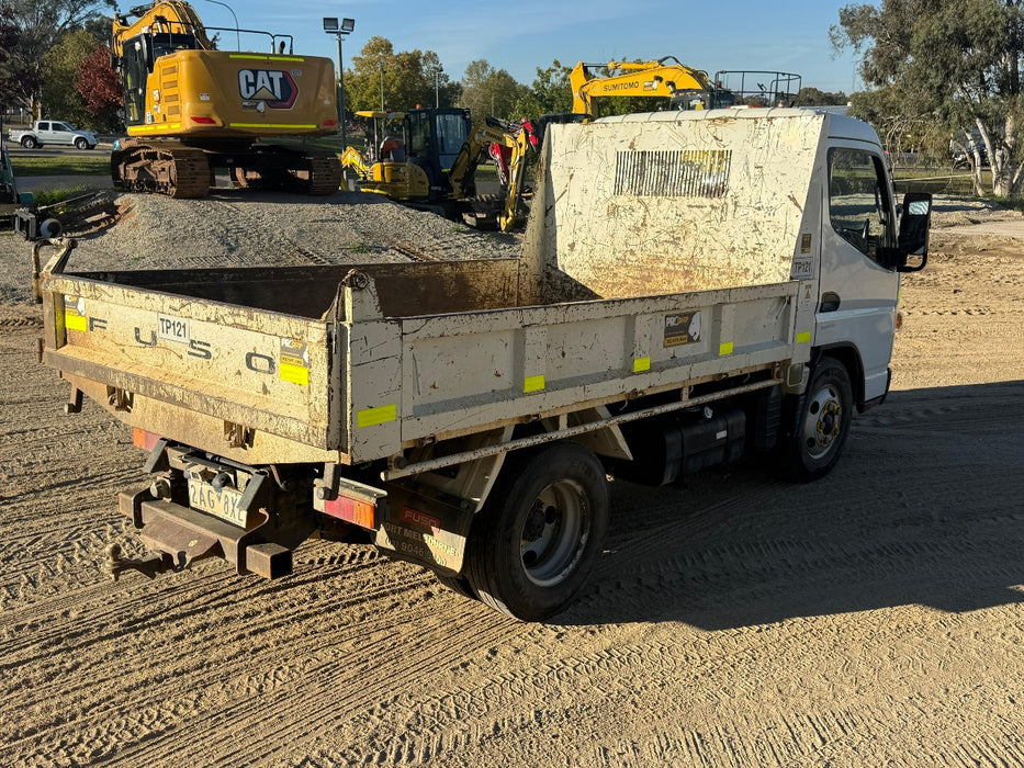 2019 FUSO CANTER 615 SWB TIPPER (TP121) WITH 4500KG GVM, AUTO AND 82000KLM