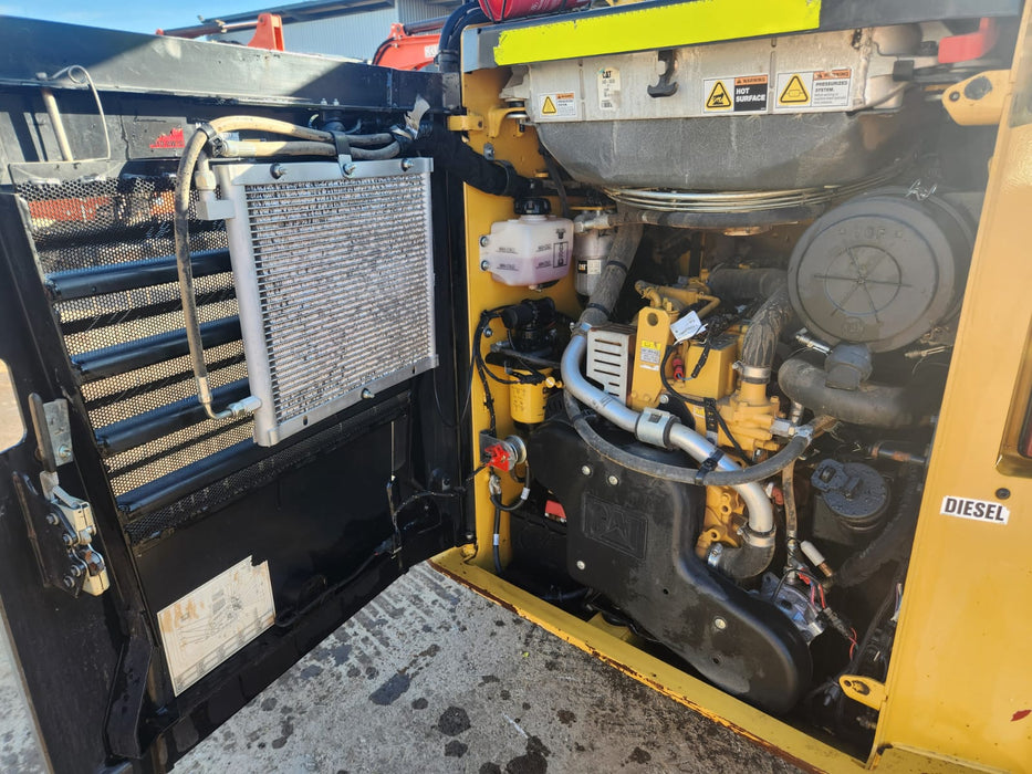 2022 CAT 259D3 TRACK LOADER (T558) WITH 4 IN 1 BUCKET AND 1320 HOURS