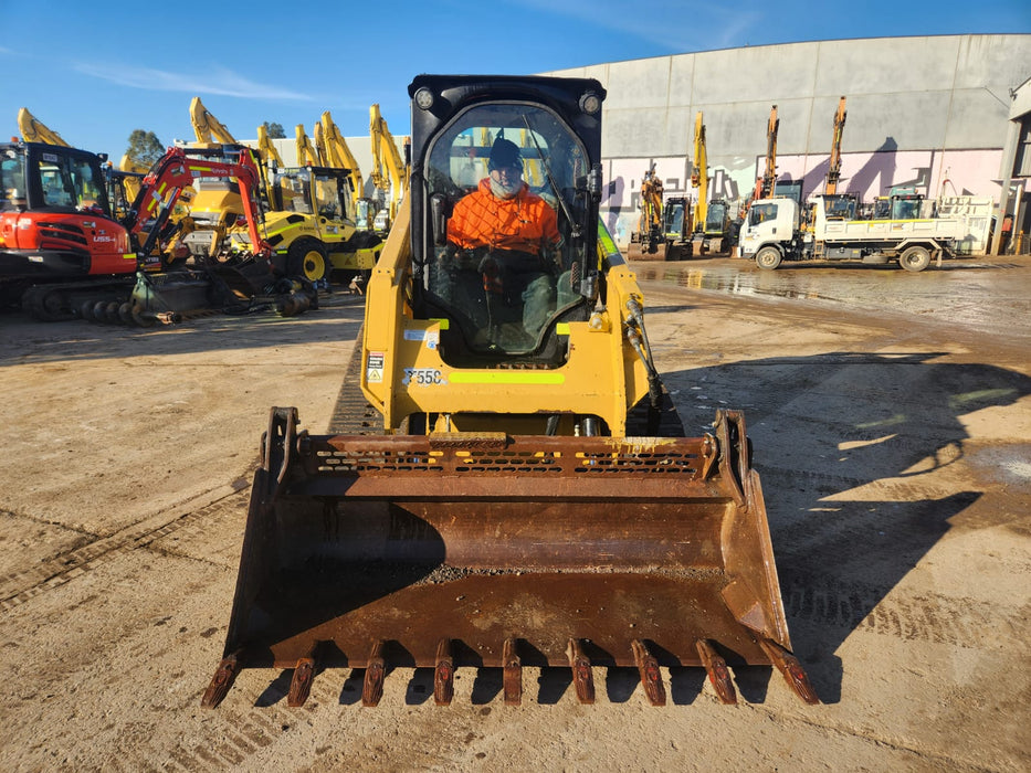 2022 CAT 259D3 TRACK LOADER (T558) WITH 4 IN 1 BUCKET AND 1320 HOURS