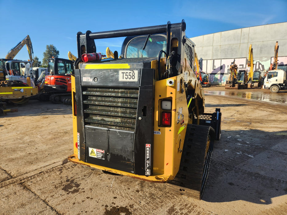 2022 CAT 259D3 TRACK LOADER (T558) WITH 4 IN 1 BUCKET AND 1320 HOURS