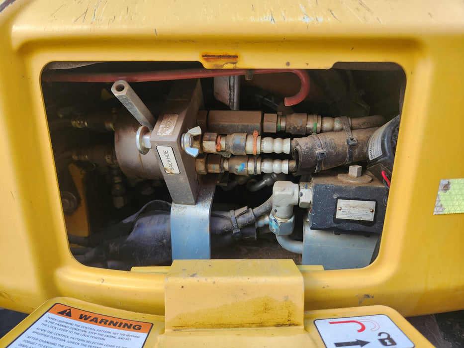 2021 KOMATSU PC35MR-5 EXCAVATOR (M880) WITH A/C CAB, 620 HOURS