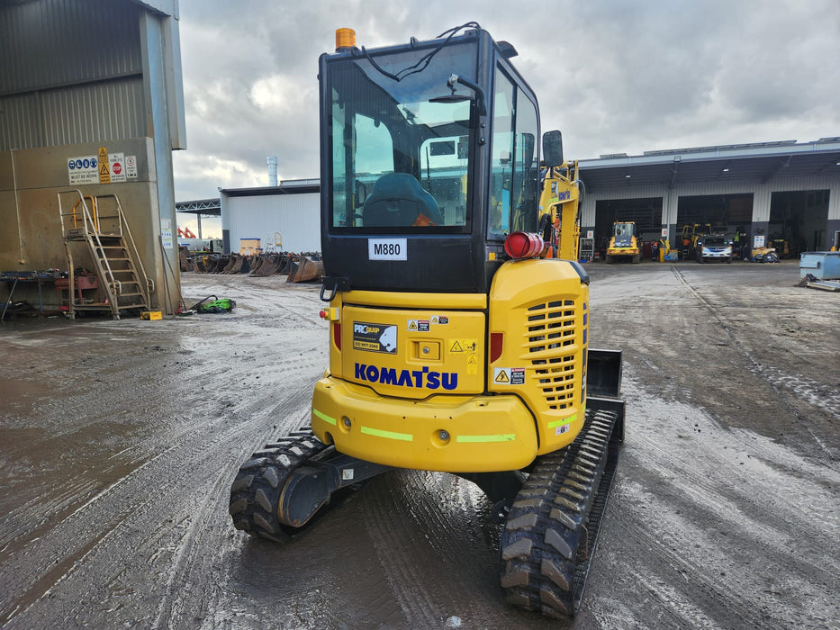 2021 KOMATSU PC35MR-5 EXCAVATOR (M880) WITH A/C CAB, 620 HOURS