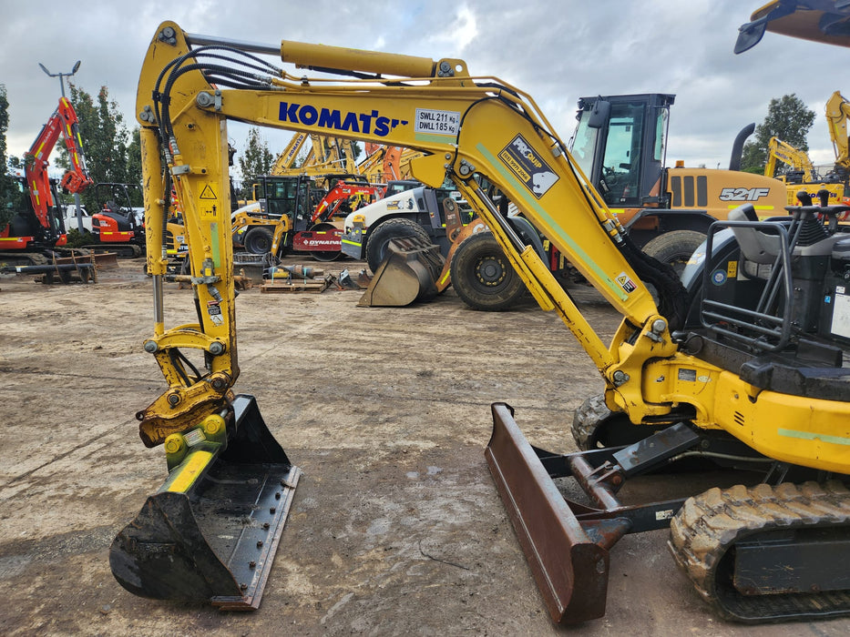 2021 KOMATSU PC30MR-5 3.2T EXCAVATOR (M891) WITH BUCKETS, 900 HOURS