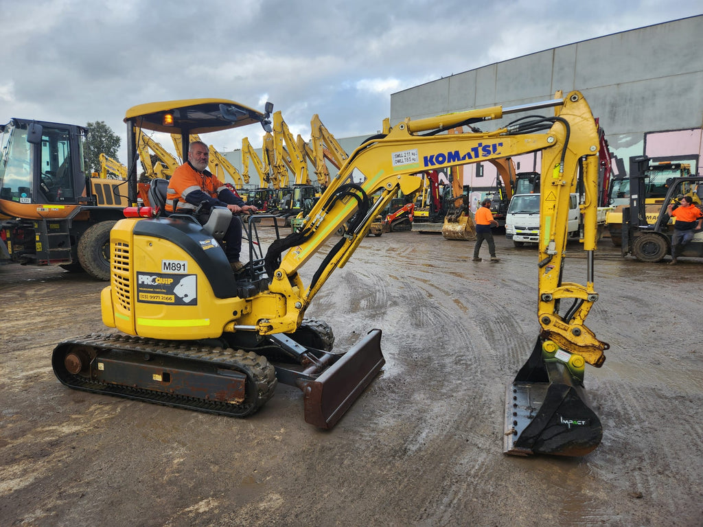 2021 Komatsu PC30MR-5 3.2T Excavator (M891) With Buckets, 900 Hours.