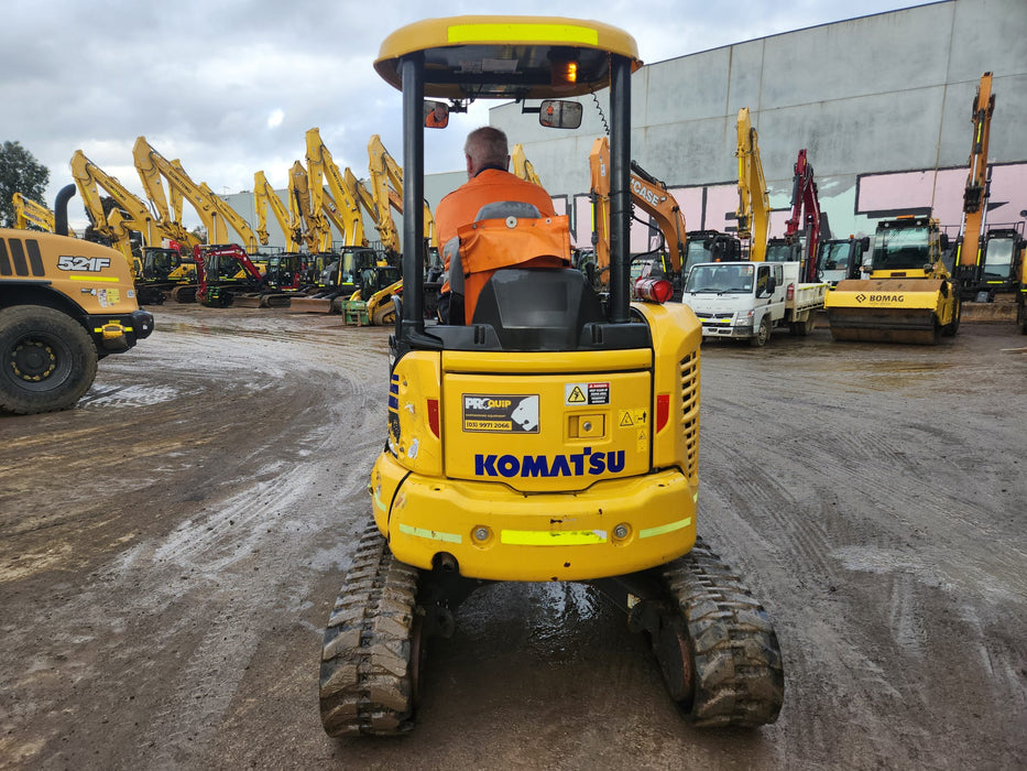 2021 KOMATSU PC30MR-5 3.2T EXCAVATOR (M891) WITH BUCKETS, 900 HOURS