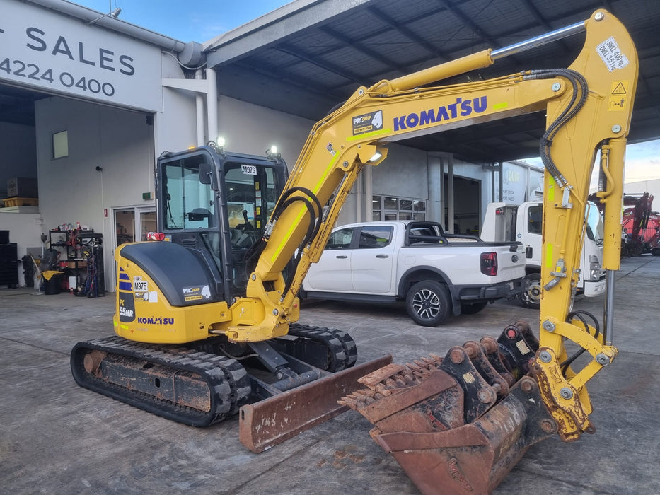 2022 KMATSU PC55M5-5 5.5T EXCAVATOR (M976) WITH A/C CAB, BUCKETS, 1650HRS