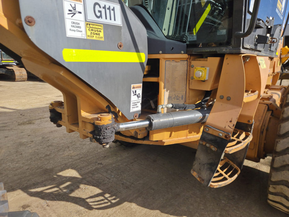 2017 CASE 865B VHP 14' GRADER WITH 2310 HRS (G111)