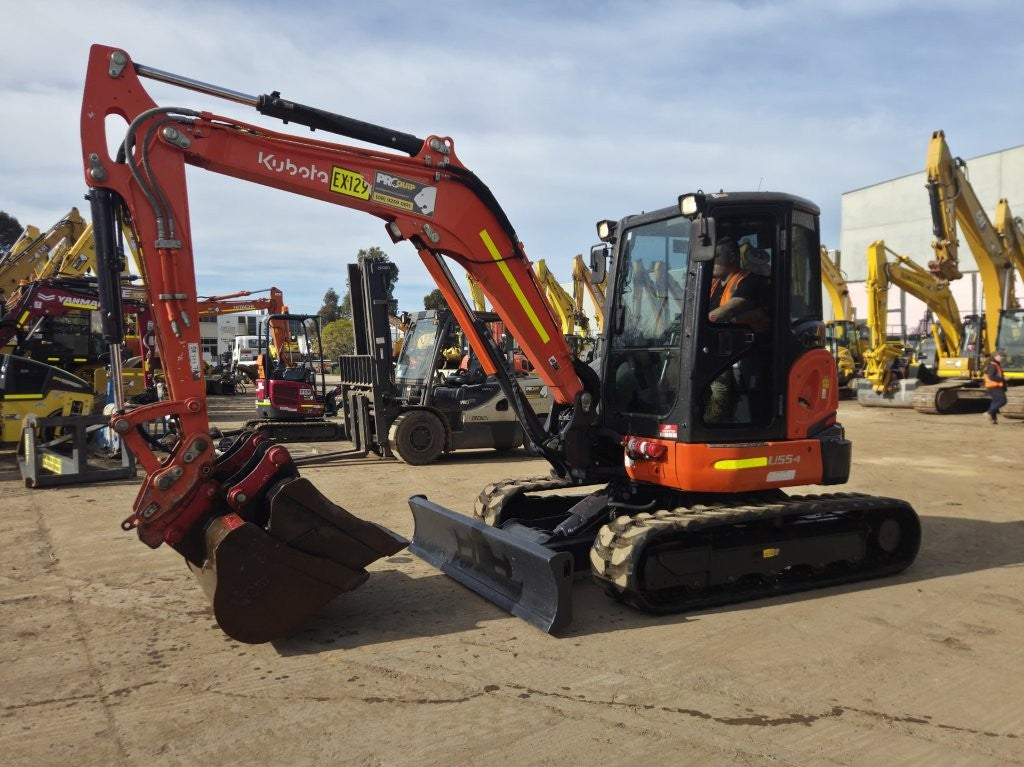 2021 Kubota U55-4 5.6T Excavator (EX129) With Cab, Buckets And 1520 Hours