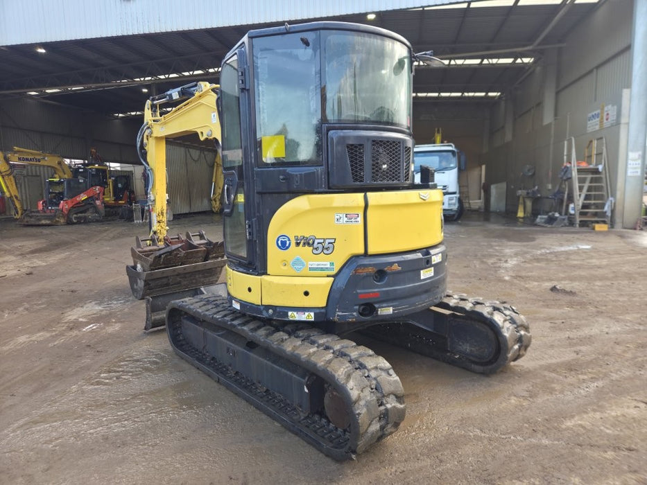 20212 YANMAR VIO55-6 5.6T EXCAVATOR WITH A/C CAB, HITCH, BUCKETS AND 1815HRS