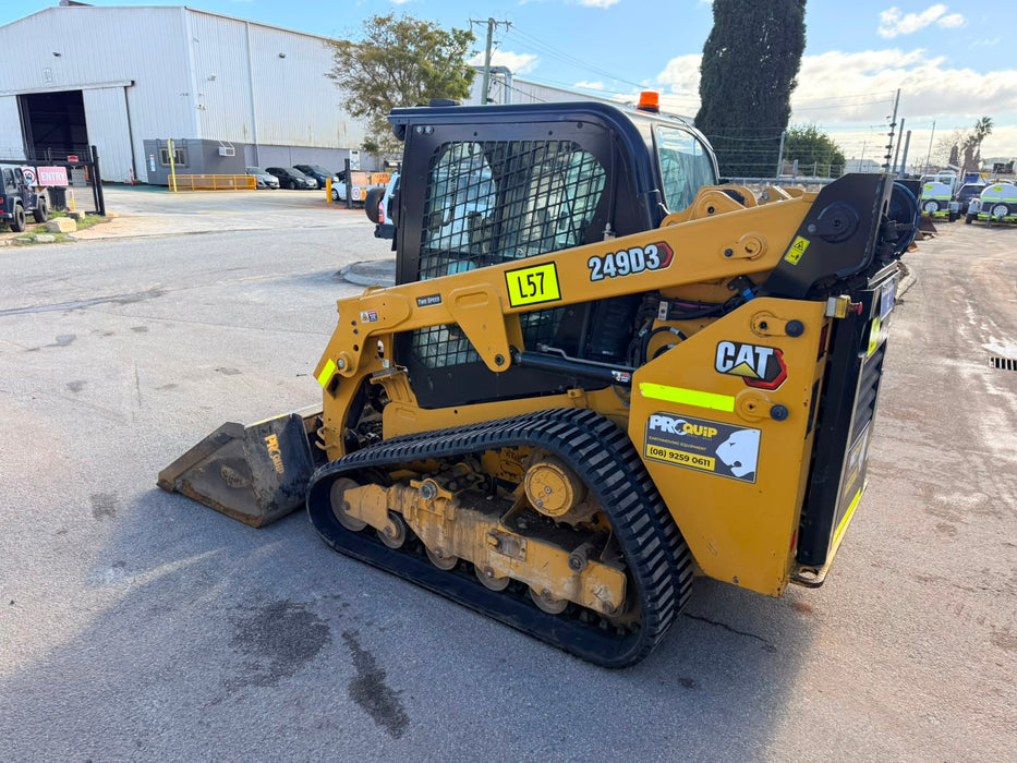 2022 CAT 249D3 TRACK LOADER (L57) WITH FULL OPTIONS, NEW TRACKS, 1580 HOURS