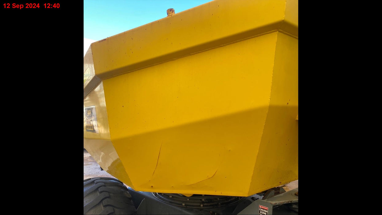 2017 WACKER NEUSON DW90 9T ARTICULATED SWIVEL SKIP DUMPER WITH 2550 HOURS