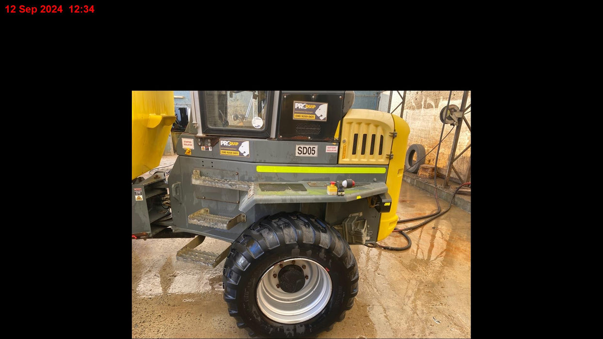 2017 WACKER NEUSON DW90 9T ARTICULATED SWIVEL SKIP DUMPER WITH 2550 HOURS