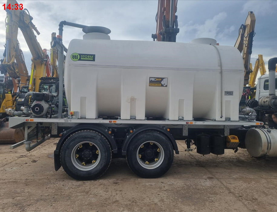 USED IVECO ACCO 6 X 4 WATER TRUCK WITH 15000 LITRE TANK, PUMPS AND SPRAYERS