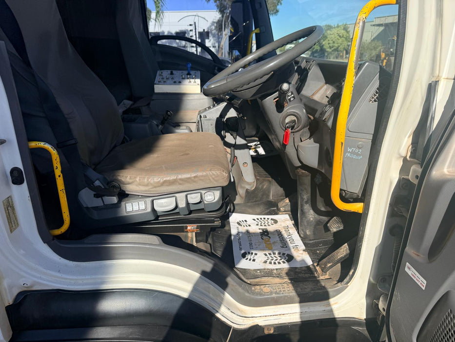 2014 ISUZU FVZ1400 6 X 4 WATER TRUCK (WT02) WITH 15000LTR TANK, 127,500 KLMS