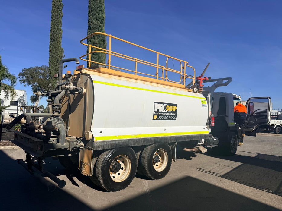 2014 ISUZU FVZ1400 6 X 4 WATER TRUCK (WT02) WITH 15000LTR TANK, 127,500 KLMS