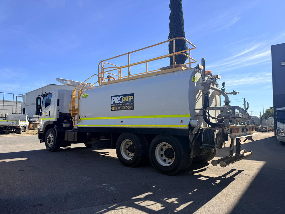 2012 ISUZU FVZ1400 (15,000L) 6x4 WATER TRUCK (WT03) WITH 12,321 HOURS