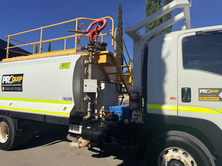 2012 ISUZU FVZ1400 (15,000L) 6x4 WATER TRUCK (WT03) WITH 12,321 HOURS