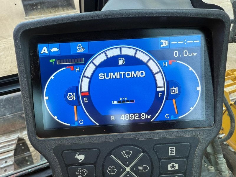 2018 SUMITOMO SH145X-6 15T EXCAVATOR (E470)WITH HITCH, BUCKETS AND 4895 HRS