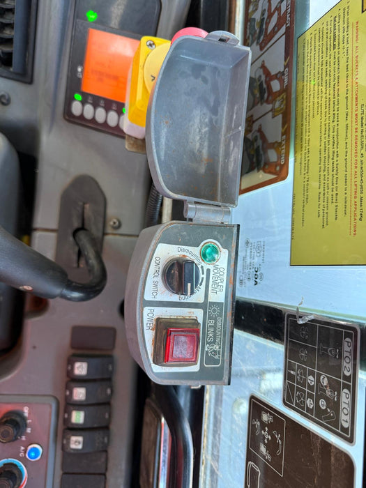 2022 YANMAR VIO55-6 EXCAVATOR (EX165) WITH TILT HITCH, BUCKETS AND 2095 HRS