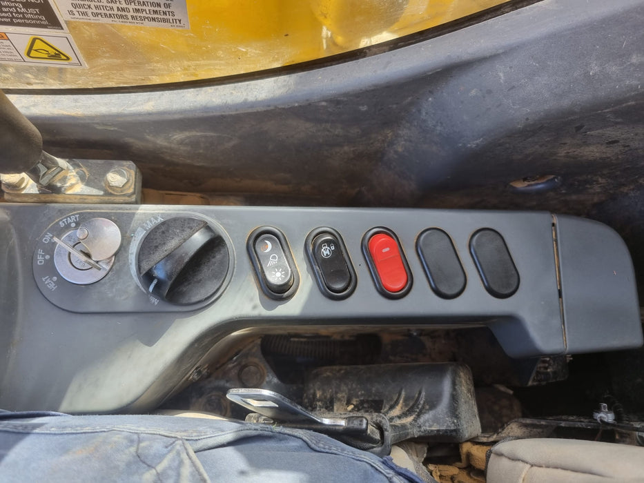2021 KOMATSU PC138US-11 15T EXCAVATOR (E322) WITH 2940 HRS, HITCH AND BUCKETS