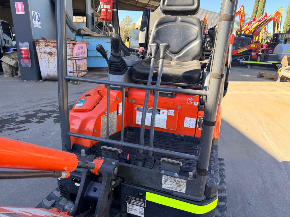 2023 KUBOTA U17-3 1.7T MINI EXCAVATOR (EX182) WITH HITCH, BUCKETS AND 912 HRS
