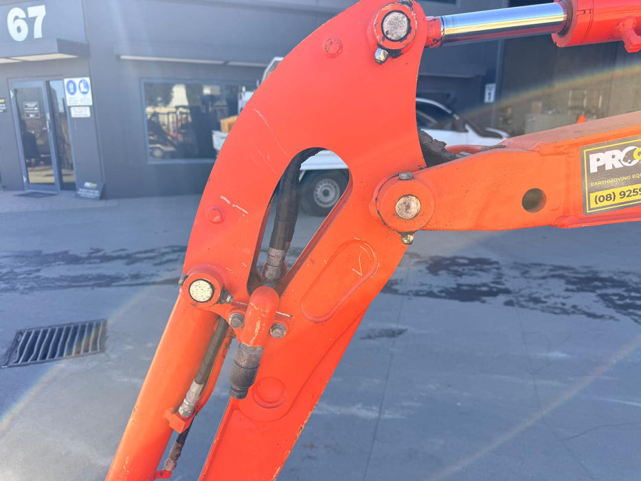 2023 KUBOTA U17-3 1.7T MINI EXCAVATOR (EX182) WITH HITCH, BUCKETS AND 912 HRS