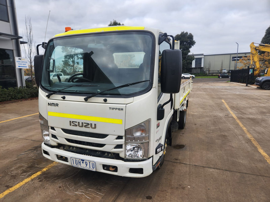 2021 ISUZU NMR 45-150 TIPPER TRUCK (TP035) 4500kg ATM WITH 34000 KLMS